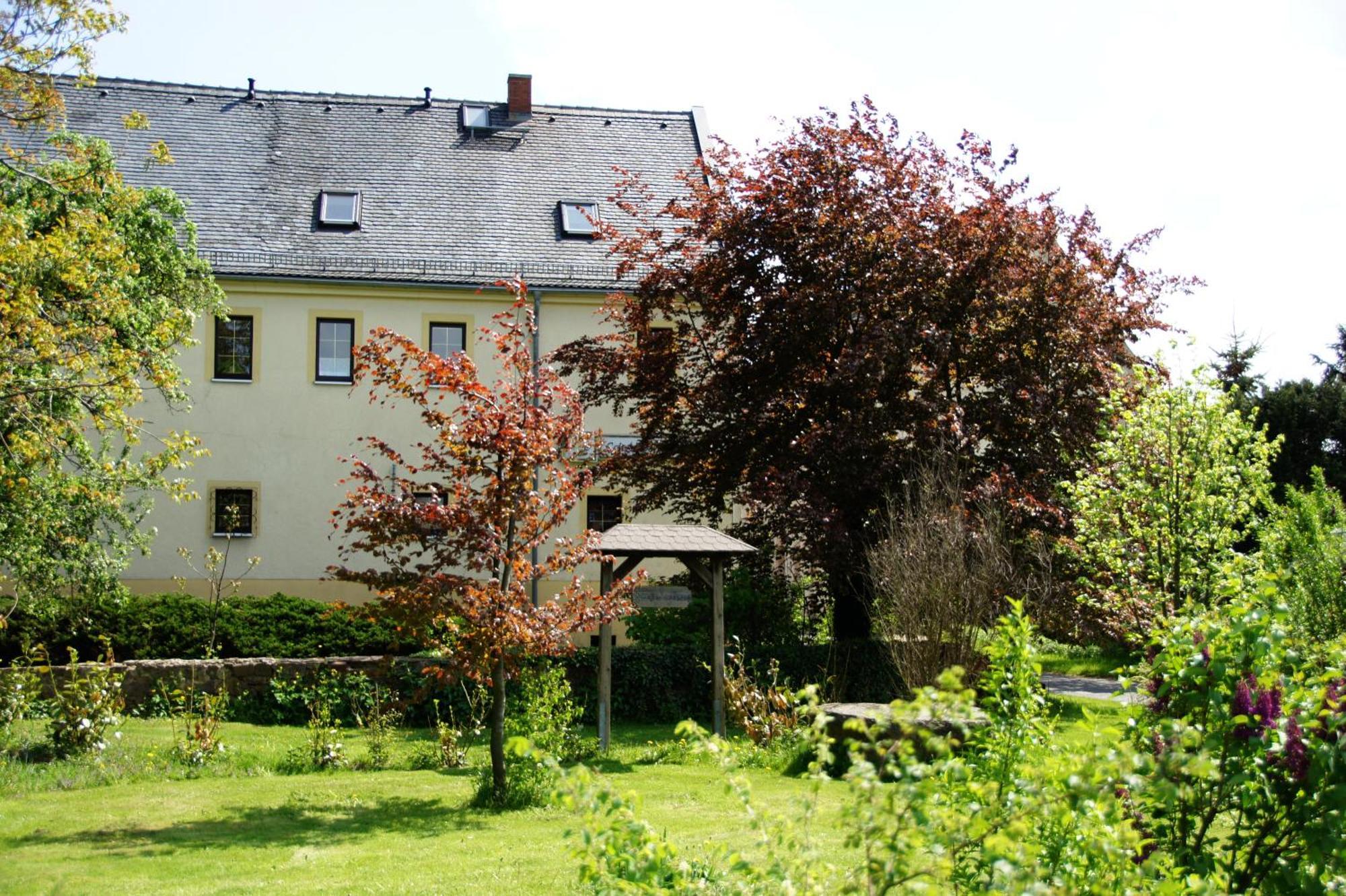 Schwalbennest Kaisitz Apartment ภายนอก รูปภาพ
